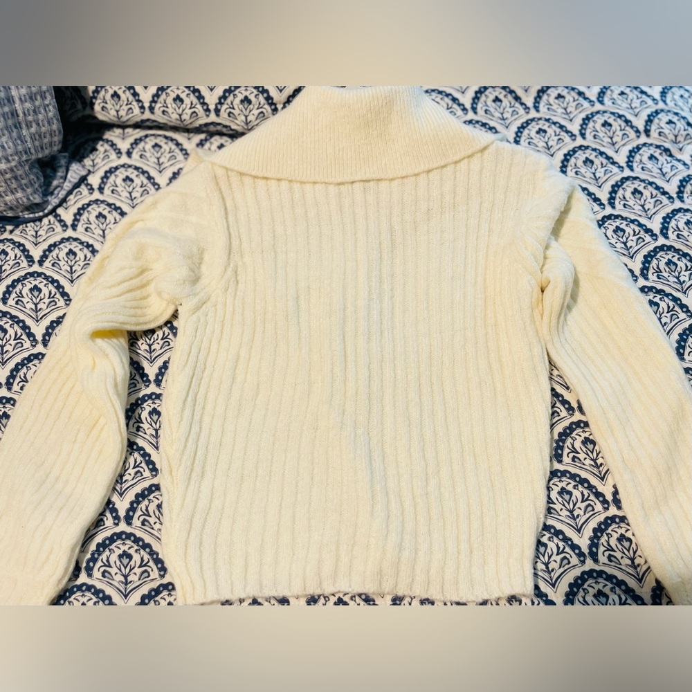 NEW WITH TAGS! ASTR The Label Button Polo Sweater, Size X-Small - Picture 10 of 10